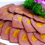 Ugly, Difficult, Unforgettable:The Story of Sichuan Xiangsu Feichang